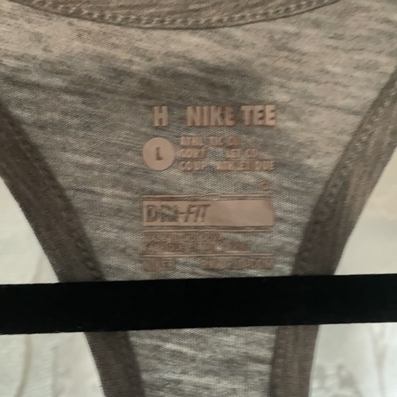 Tank - Picture 3 of 3